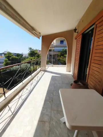 House 280m<sup>2</sup> for rent photo 15
