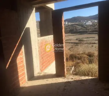 Residential 4000m<sup>2</sup> for rent photo 1910207