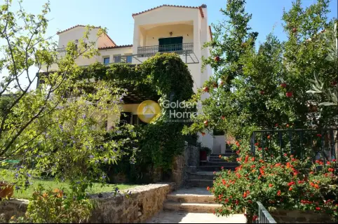 House 280m<sup>2</sup> for sale photo 2