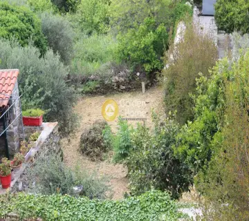 Maisonette Attached 876m<sup>2</sup> for sale photo 9