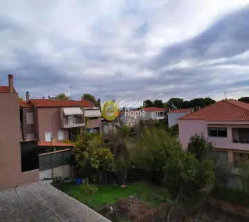 Independent Maisonette 530m<sup>2</sup> for sale photo 2