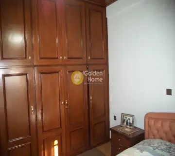 Independent Maisonette 300m<sup>2</sup> for sale photo 1962000