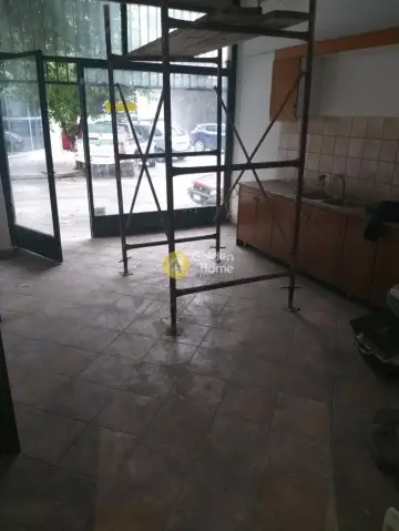 Store 70m<sup>2</sup> for rent photo 3