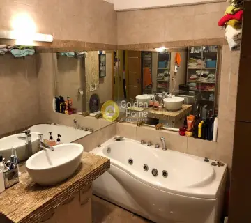 House 330m<sup>2</sup> for sale photo 8