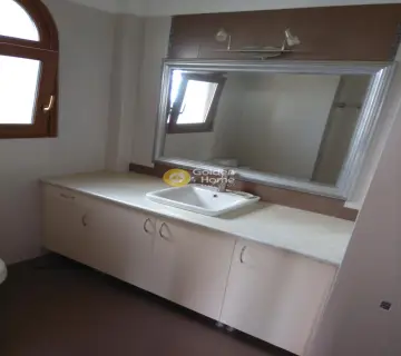 Floor Apartment 284m<sup>2</sup> for rent photo 74