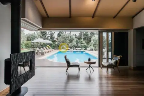 Maisonette Attached 600m<sup>2</sup> for rent photo 12