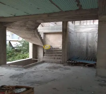 Building 362m<sup>2</sup> for sale photo 2001561