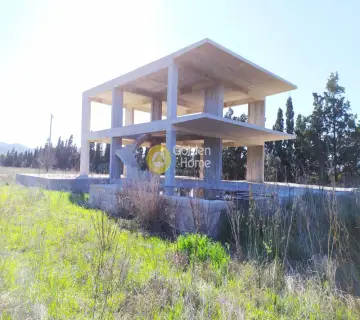 House 220m<sup>2</sup> for sale photo 3