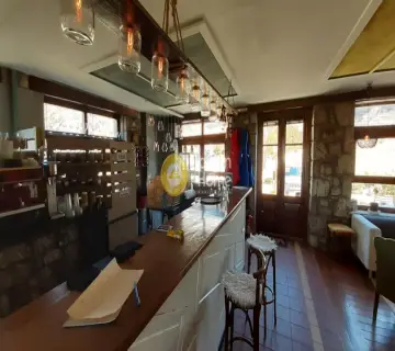 Hotel 390m<sup>2</sup> for sale photo 17