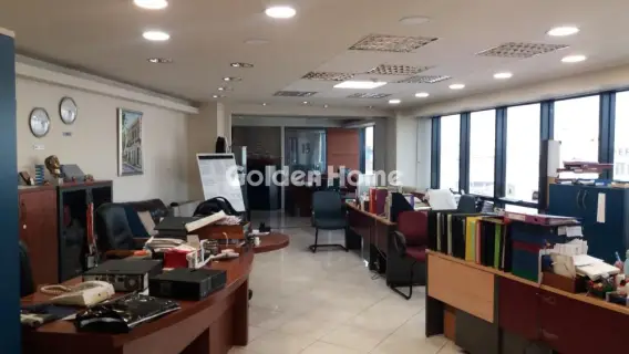 Office 350m<sup>2</sup> for rent photo 2