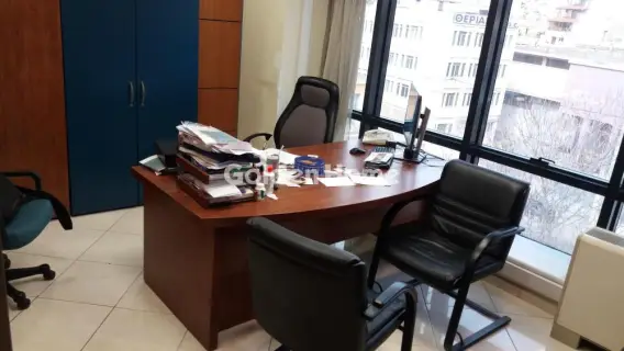 Office 350m<sup>2</sup> for rent photo 3