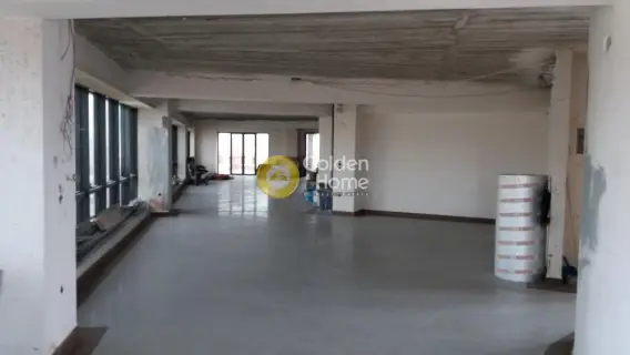 Office 250m<sup>2</sup> for rent photo 1