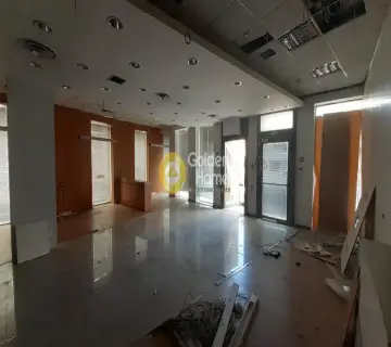 Independent Building 306m<sup>2</sup> for rent photo 12