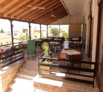 Hotel 700m<sup>2</sup> for sale photo 2