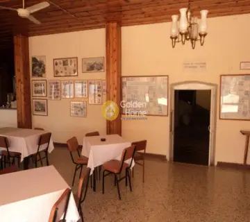 Hotel 700m<sup>2</sup> for sale photo 9