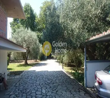 Independent Maisonette 208m<sup>2</sup> for sale photo 16