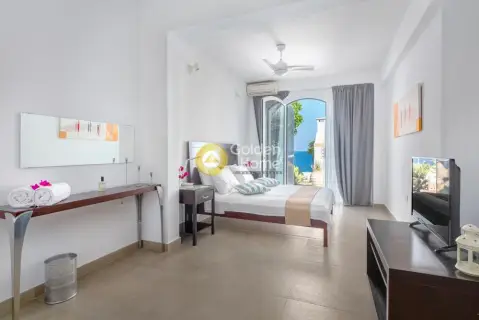 Independent Maisonette 250m<sup>2</sup> for rent photo 12