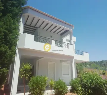 复合住宅 550m<sup>2</sup> for sale photo 1
