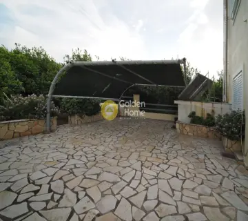 House 260m<sup>2</sup> for sale photo 8