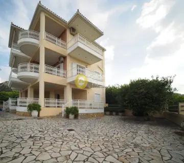 House 260m<sup>2</sup> for sale photo 23