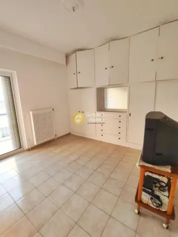 Floor Apartment 125m<sup>2</sup> for rent photo 4
