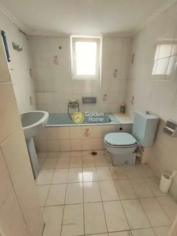 Floor Apartment 125m<sup>2</sup> for rent photo 8