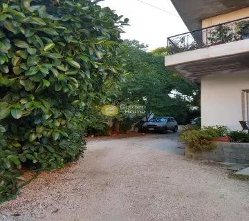 House 230m<sup>2</sup> for sale photo 5