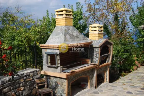 House 370m<sup>2</sup> for sale photo 2