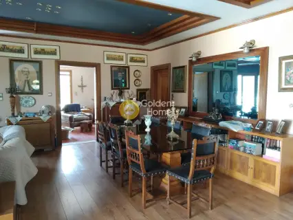 Floor Apartment 180m<sup>2</sup> for rent photo 9