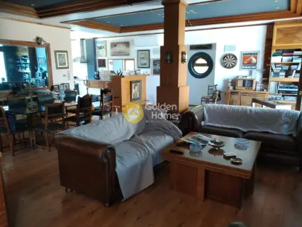 Floor Apartment 180m<sup>2</sup> for rent photo 37