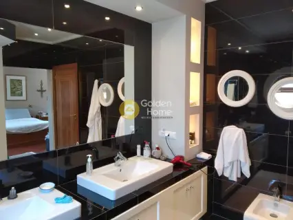 Floor Apartment 180m<sup>2</sup> for rent photo 57