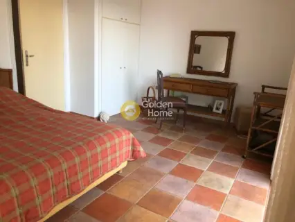 Floor Apartment 185m<sup>2</sup> for rent photo 2218811