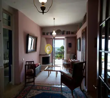 Independent Maisonette 470m<sup>2</sup> for sale photo 19