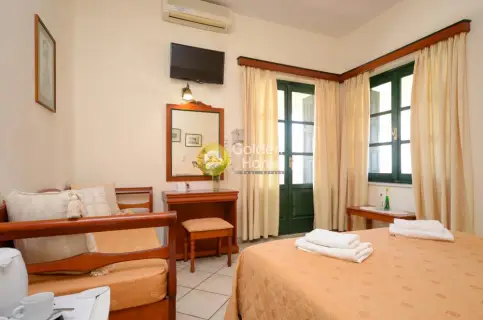 Hotel 630m<sup>2</sup> for sale photo 19
