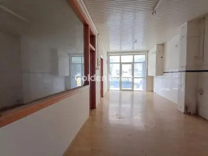 Store 390m<sup>2</sup> for sale photo 13