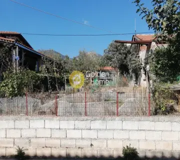 Οικιστικό 200τ.μ. προς πώληση φωτογραφία 2