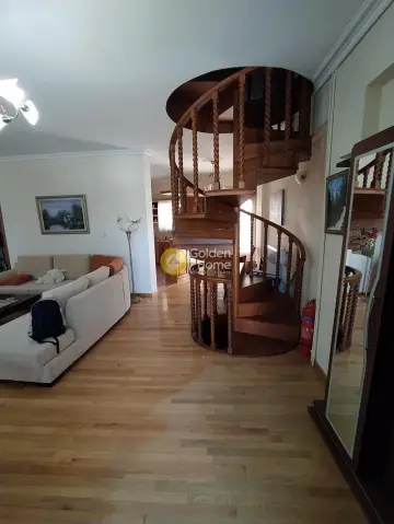 House 270m<sup>2</sup> for sale photo 11