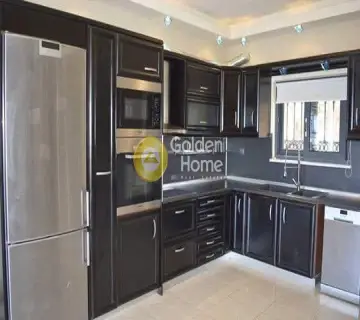 Independent Maisonette 198m<sup>2</sup> for sale photo 6
