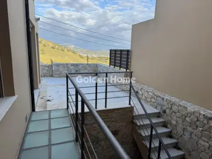 House 522m<sup>2</sup> for rent photo 32