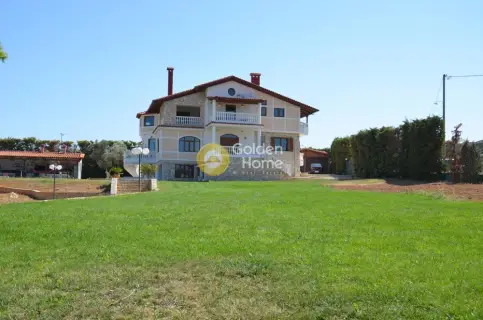 Golden Home Property Image