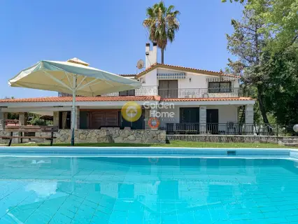 House 652m<sup>2</sup> for sale photo 1