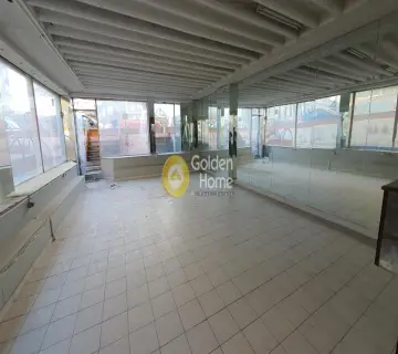 店铺 430m<sup>2</sup> for rent photo 1