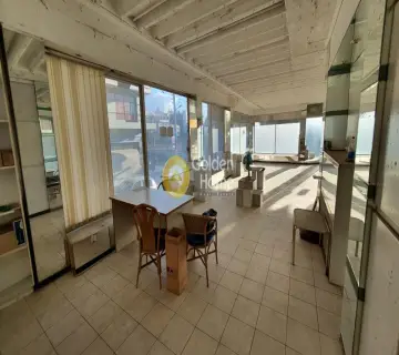 店铺 107m<sup>2</sup> for rent photo 3