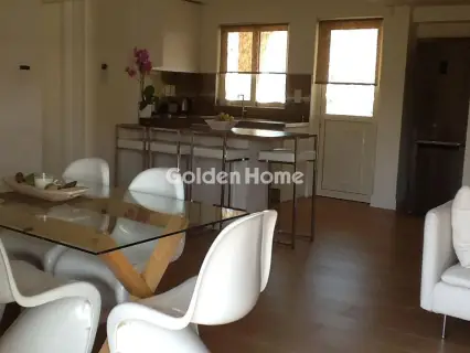 Floor Maisonette 145m<sup>2</sup> for rent photo 4