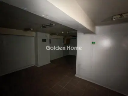 Store 130m<sup>2</sup> for rent photo 10