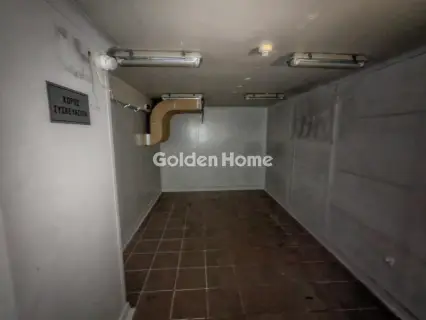 Store 130m<sup>2</sup> for rent photo 11