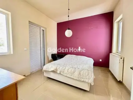 House 200m<sup>2</sup> for sale photo 60