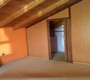 独立复式小屋 257m<sup>2</sup> for sale photo 2