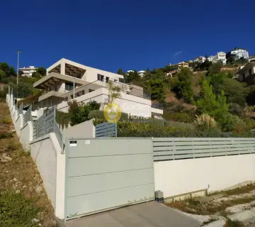 House 530m<sup>2</sup> for sale photo 44