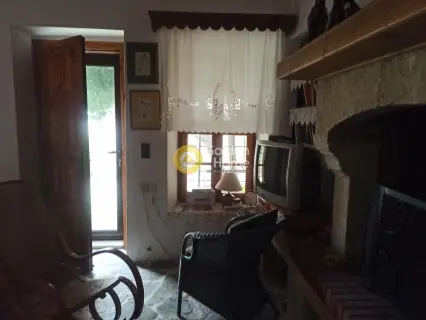 House 210m<sup>2</sup> for sale photo 9